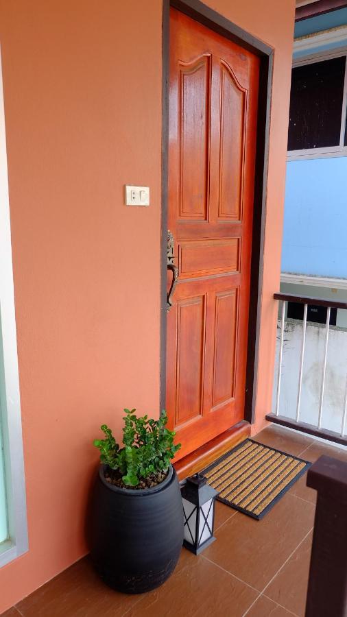 The Backyard Homestay Pakchong Exterior photo
